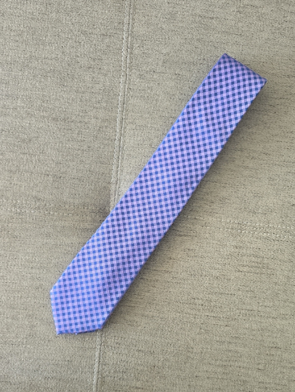 Michael BY MICHAEL KORS NAVY & PINK GINGHAM SLIM TIE 100% SILK